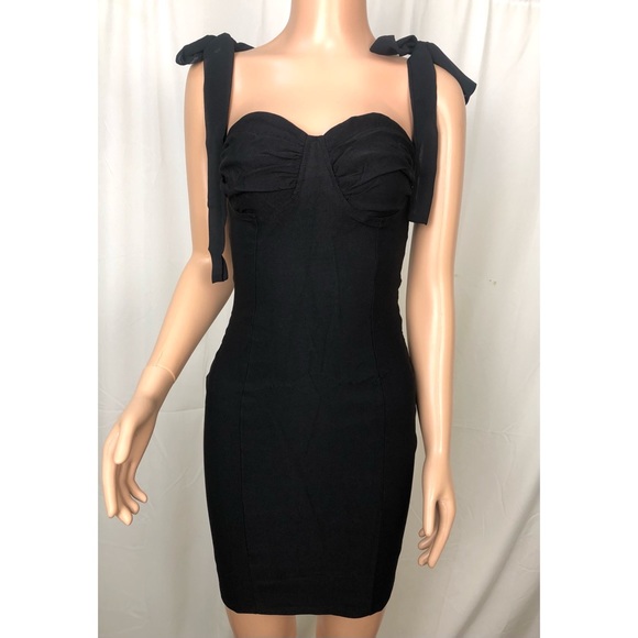 Sexy Knotted Shoulder Spaghetti Strap Party Dress (Black) - Picture 9 of 10